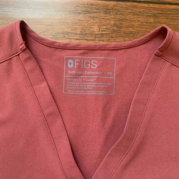 Figs Technical CollectionSet in Dark Cherry Color, size XS, EUC - Picture 3 of 4